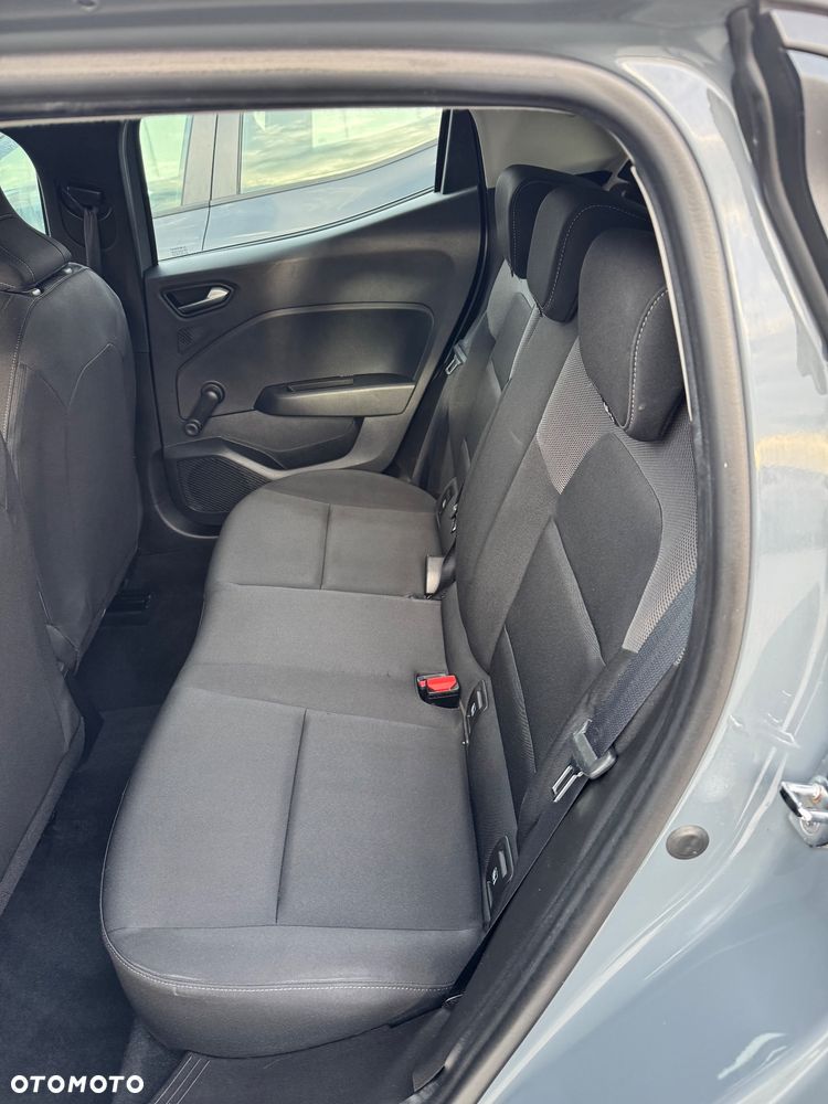 Renault Clio - 13
