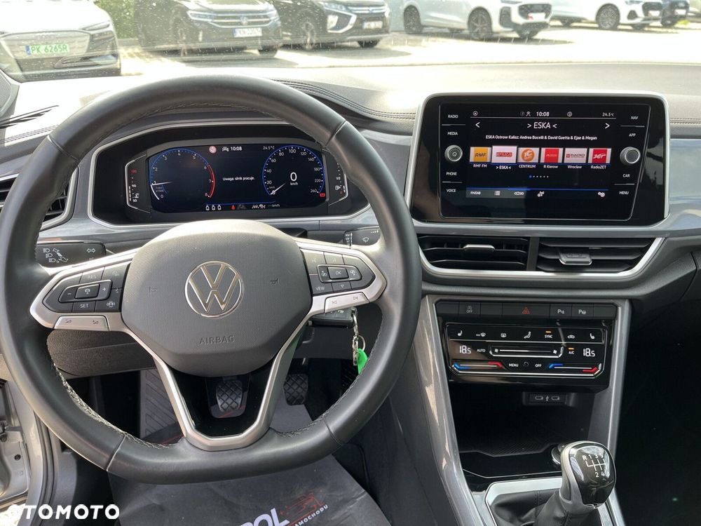 Volkswagen T-Roc - 14