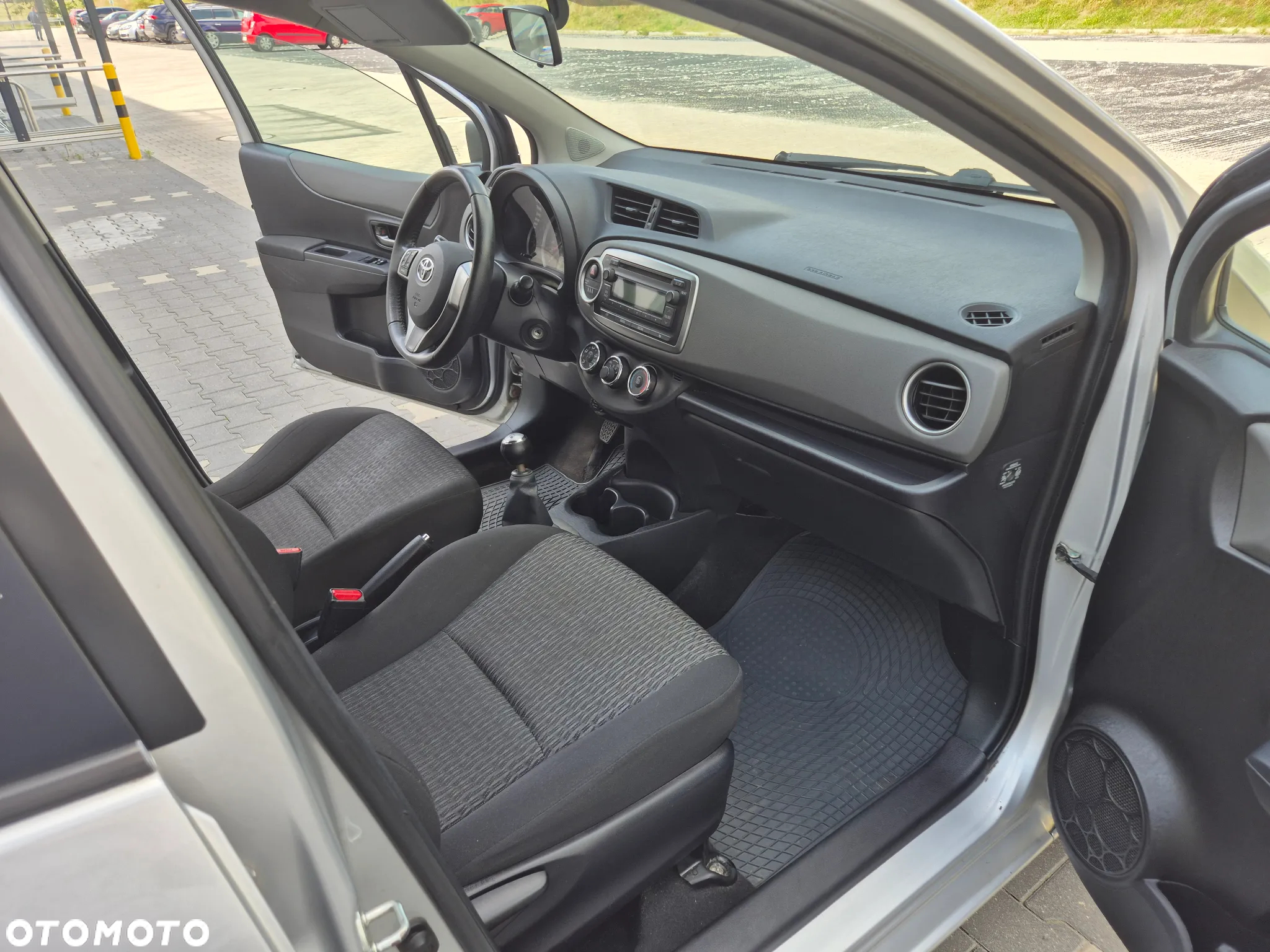 Toyota Yaris 1.0 Life - 12