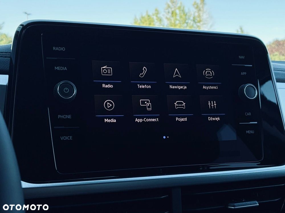 Volkswagen T-Roc - 14