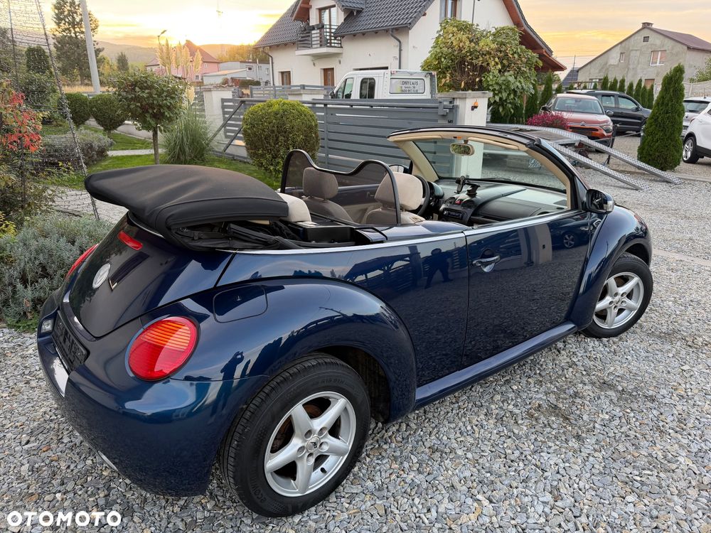 Volkswagen New Beetle 2006 photo 4