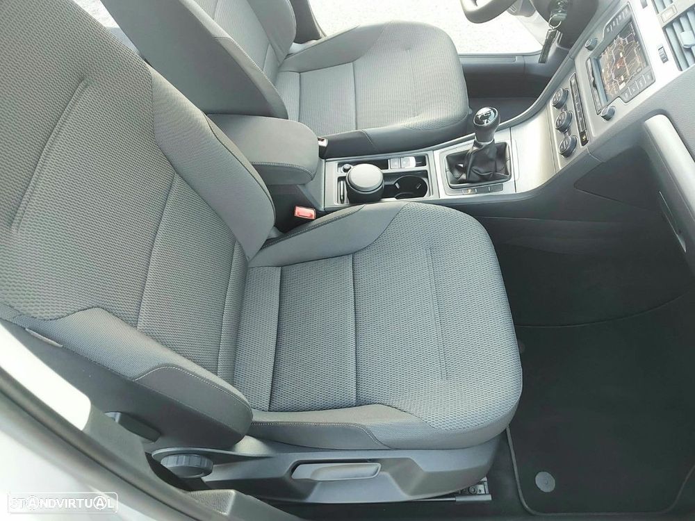 VW Golf 1.6 TDi GPS Edition - 26