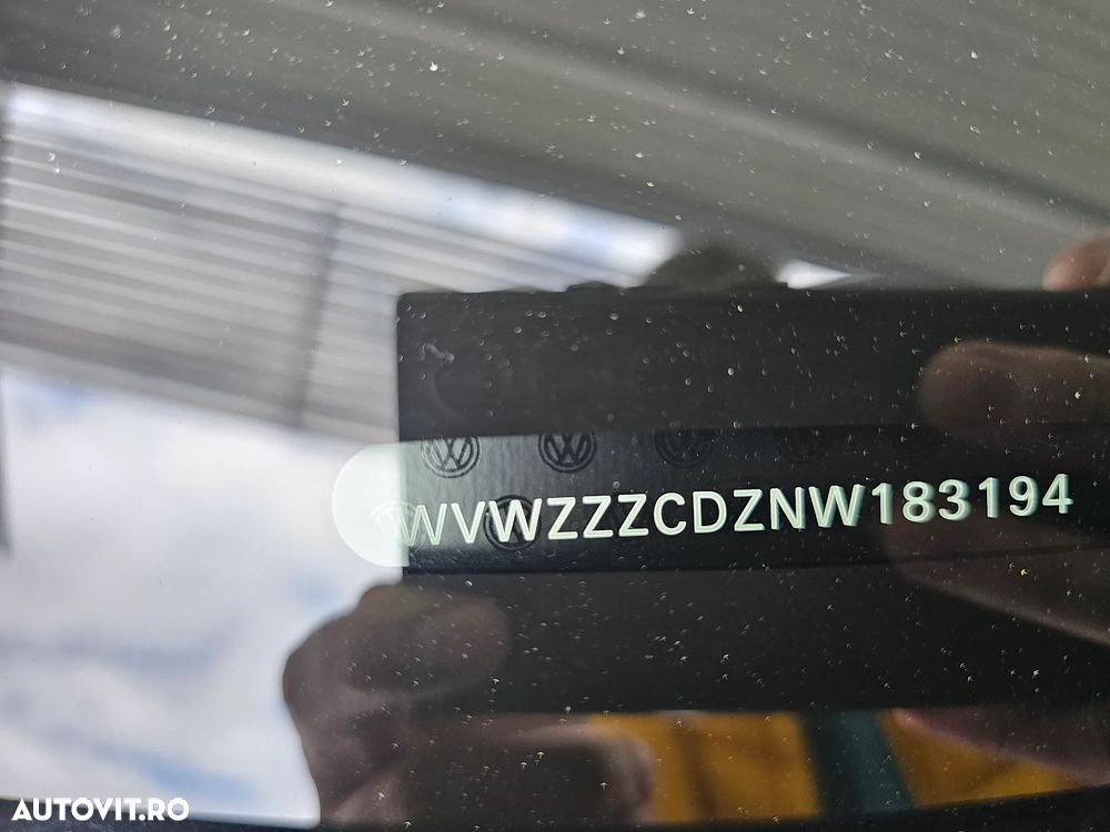 Volkswagen Golf 2.0 TDI Life - 27