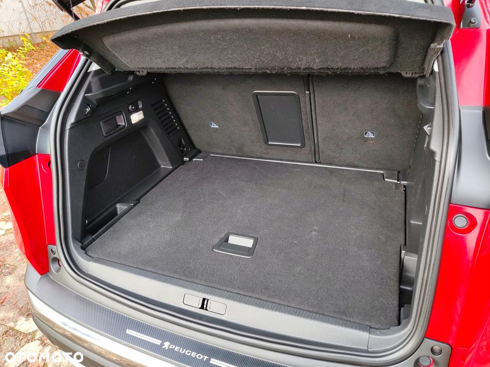 Peugeot 3008 1.6 BlueHDi Allure S&S EAT6 - 37