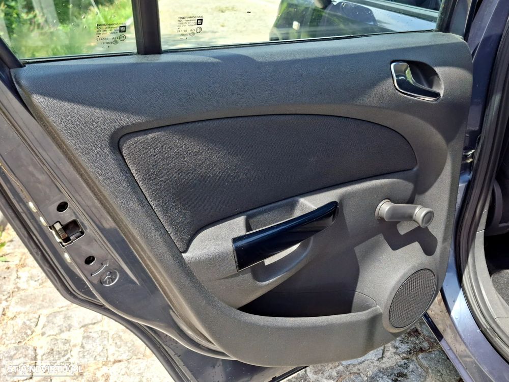 Opel Corsa 1.2 Cosmo - 15