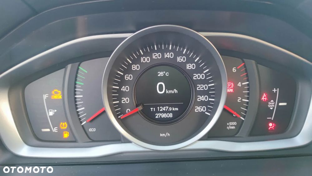 Volvo V60 D4 Drive-E Kinetic - 23