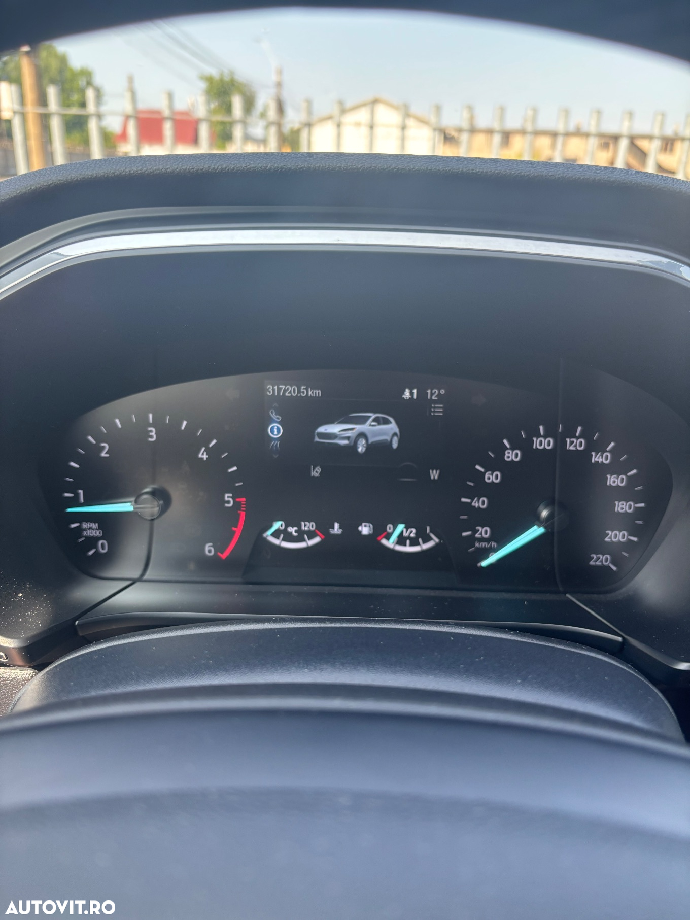 Ford Kuga - 5
