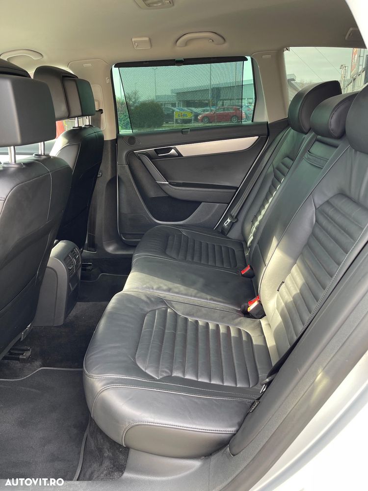 Volkswagen Passat Variant 2.0 TDI 4Motion DSG BlueMotion Tech Exclusive - 6