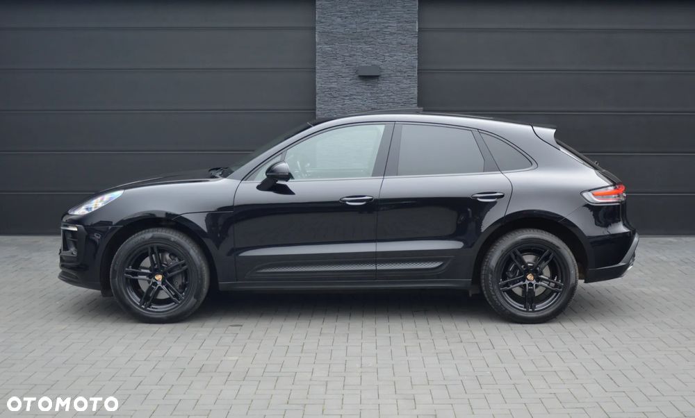 Porsche Macan T - 2