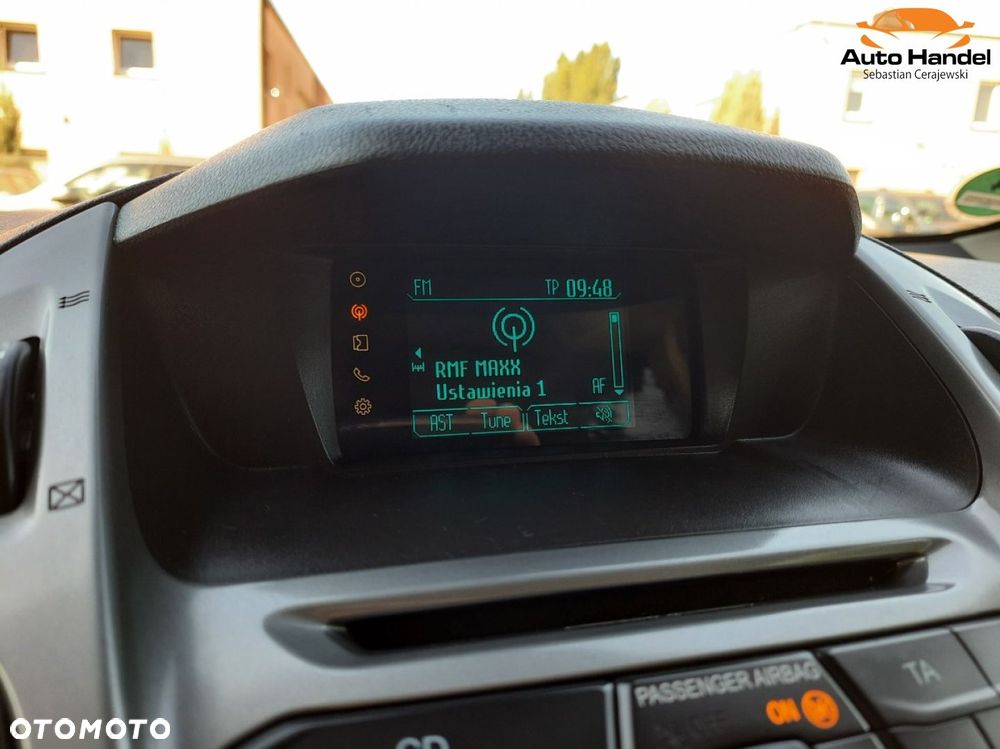 Ford Transit Connect - 17