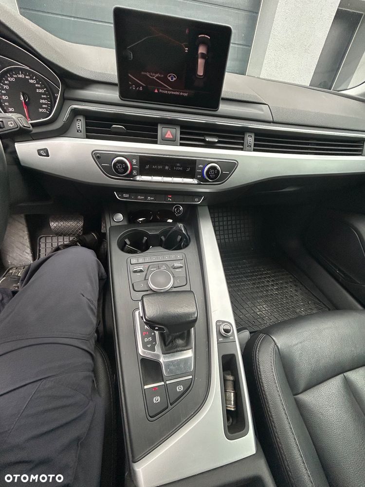 Audi A4 Avant - 9