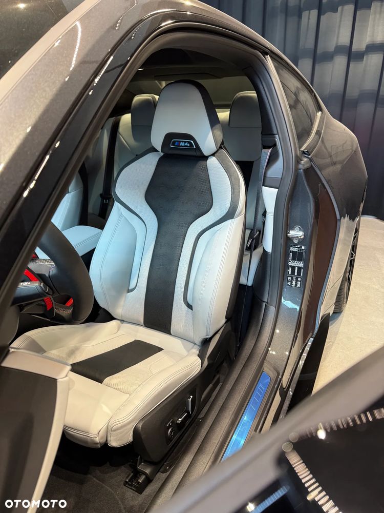 BMW M4 - 4