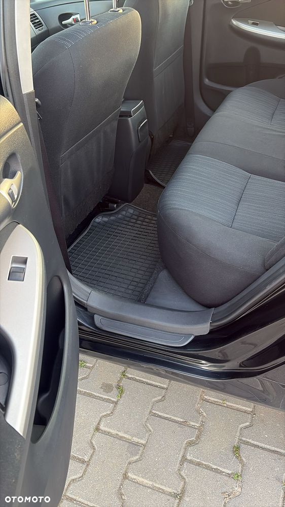 Toyota Corolla 1.6 Luna MM - 12