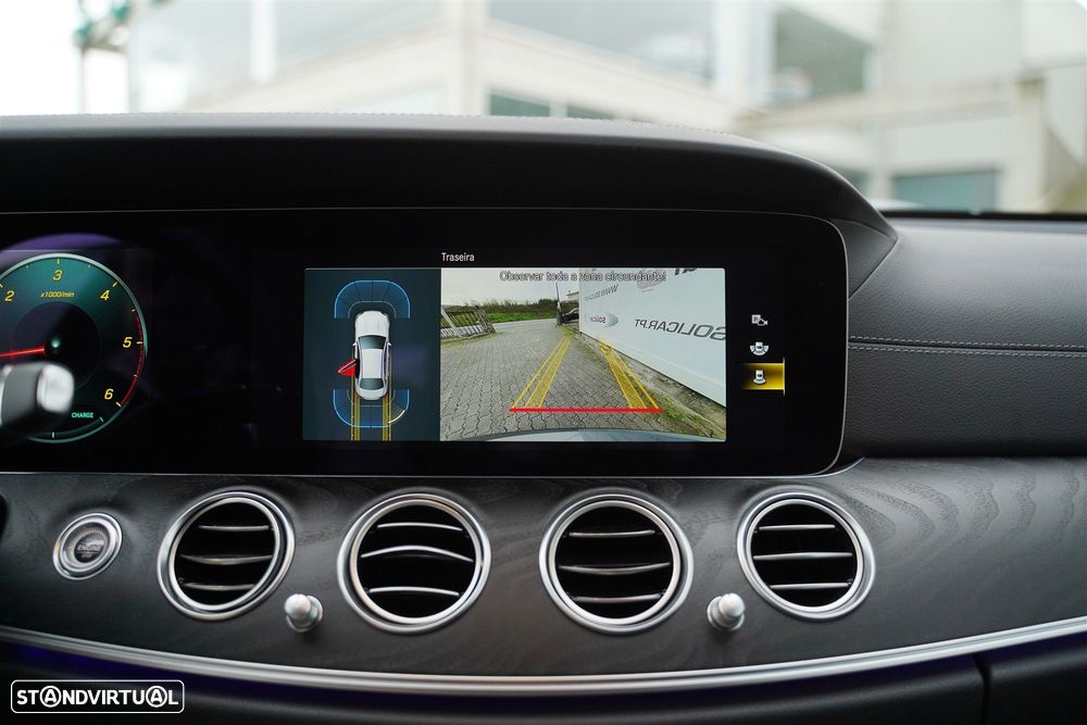 Mercedes-Benz E 220 d AMG Line - 23