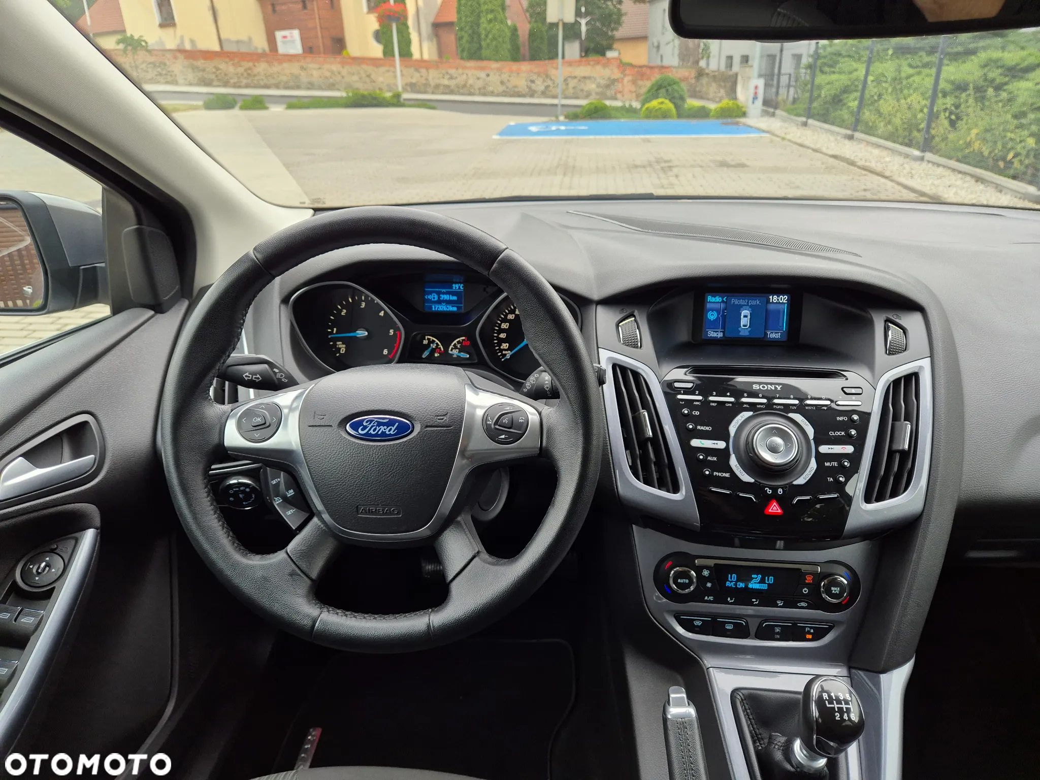 Ford Focus 2.0 TDCi Titanium - 13