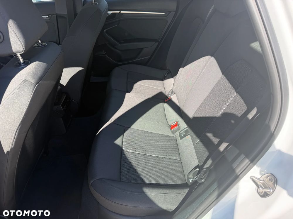 Audi A3 Sportback - 18