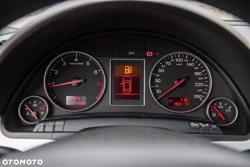 Audi A4 Avant 1.8 T quattro - 19