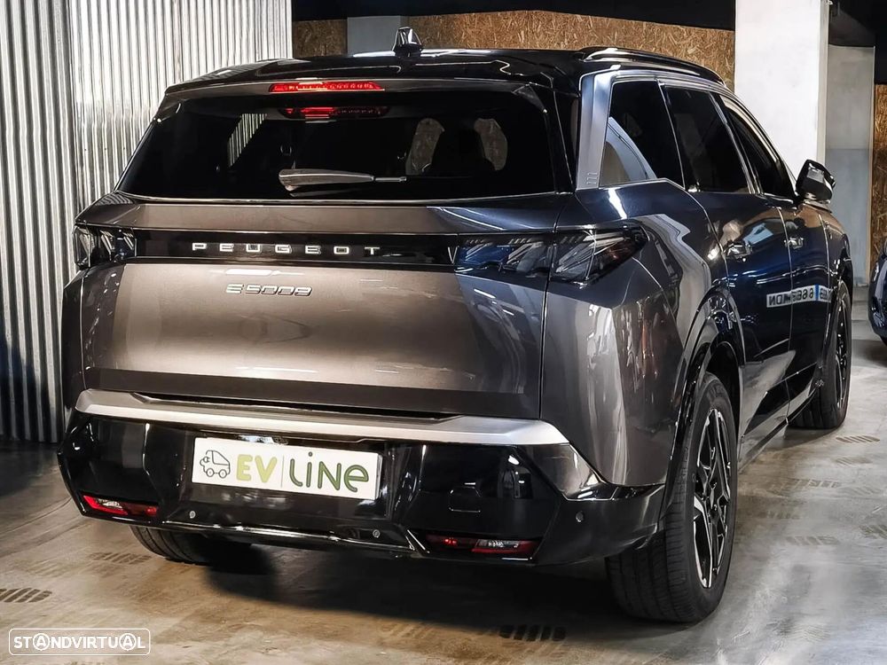 Peugeot E-5008 73 kWh GT - 13