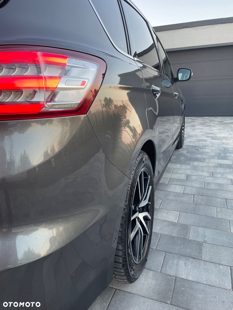 Ford S-Max 2.0 EcoBoost Titanium - 8