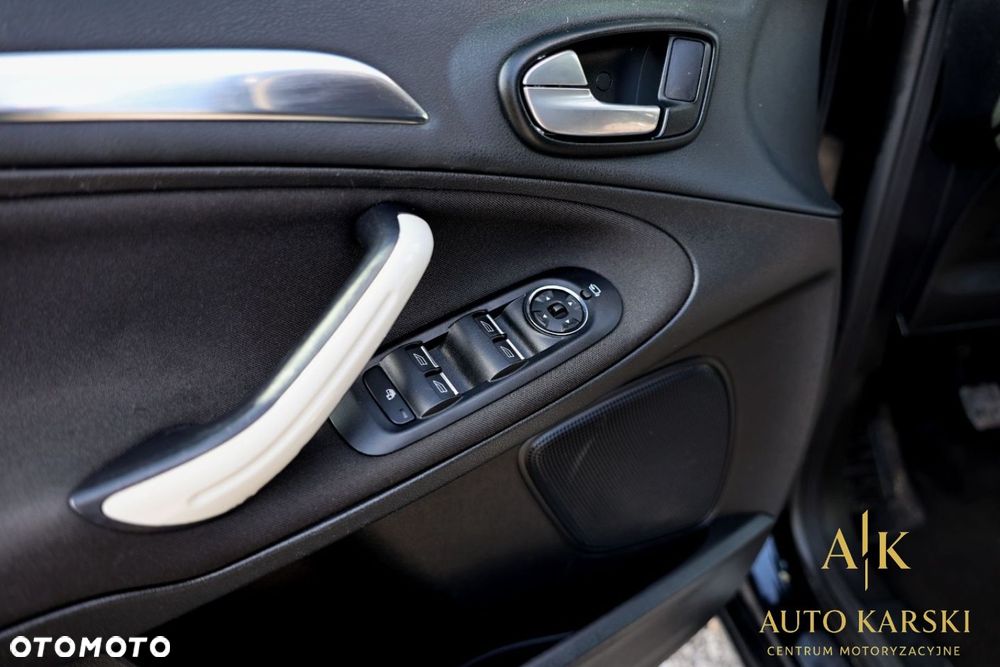 Ford S-Max - 26