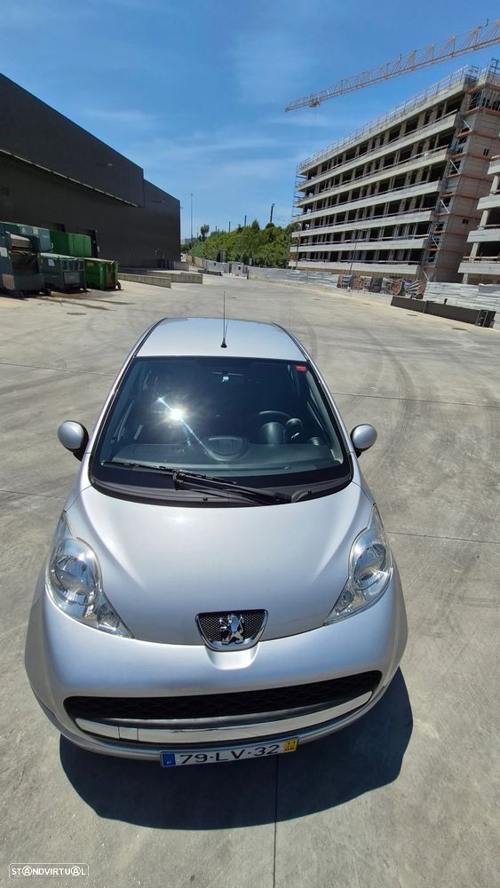 Peugeot 107 1.0 Black&Silver - 10
