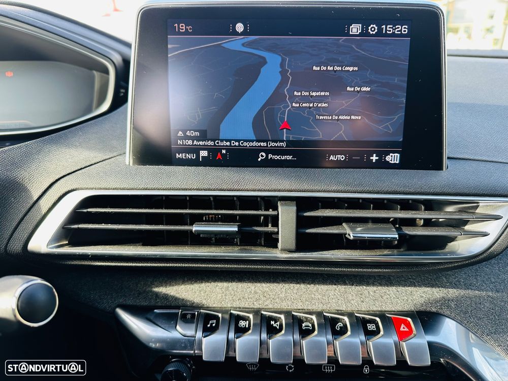 Peugeot 3008 1.6 BlueHDi GT Line EAT6 - 30