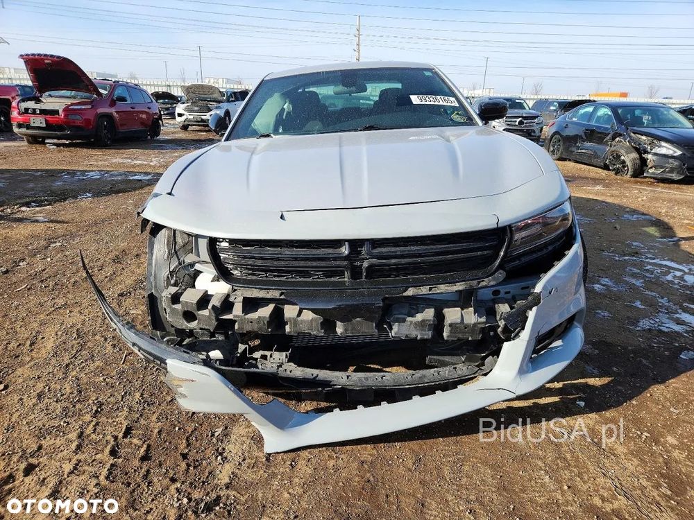 Dodge Charger - 5