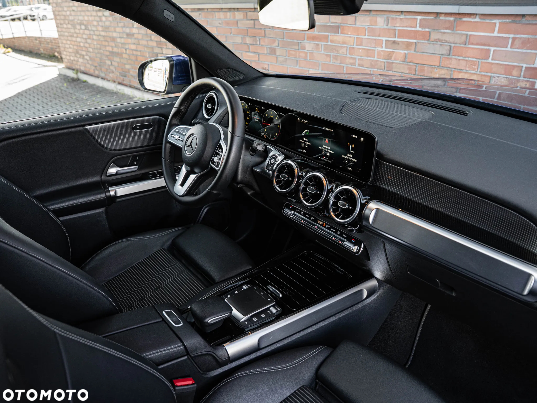 Mercedes-Benz GLB 220 d Progressive 8G-DCT - 25