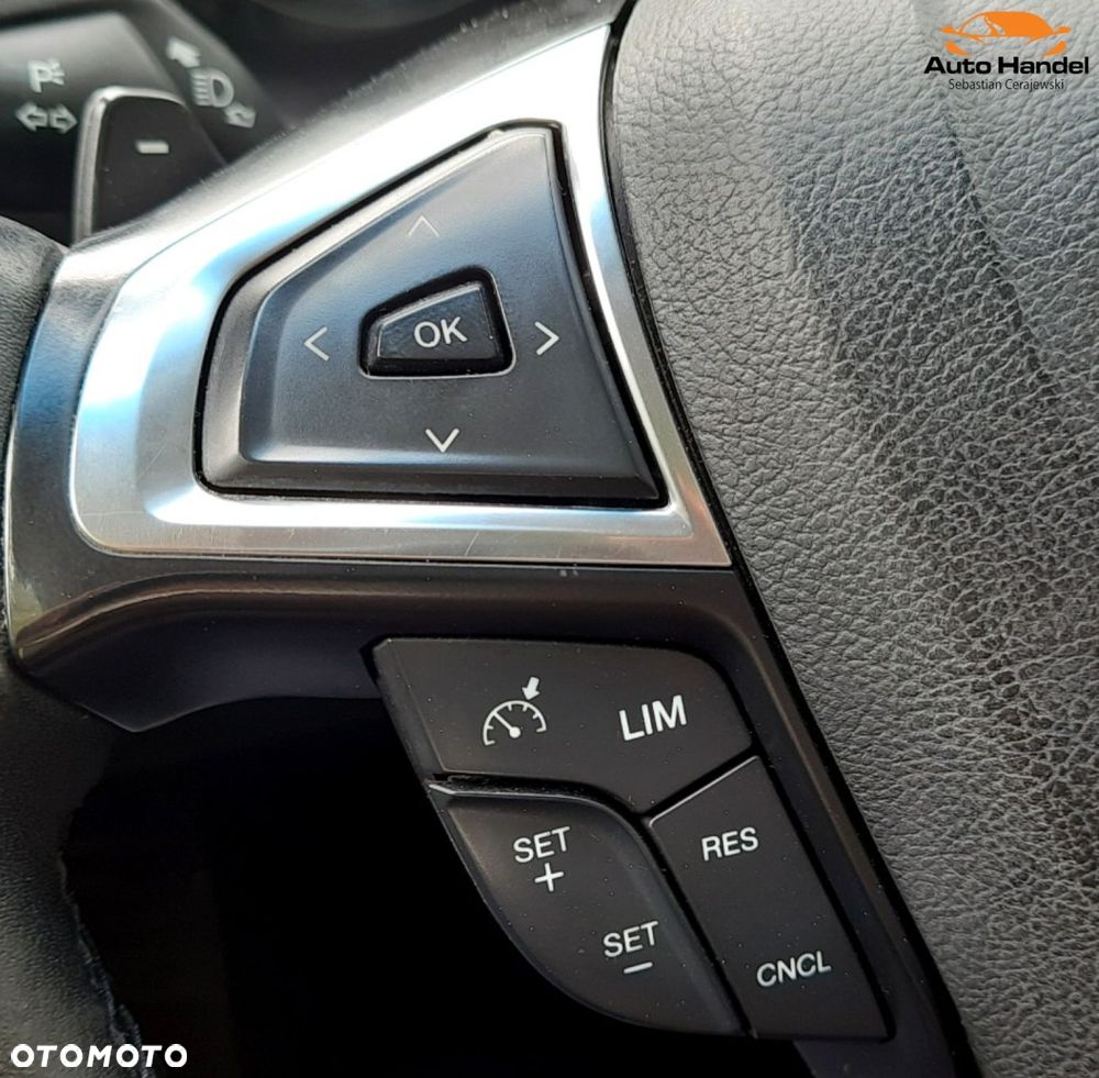 Ford Edge - 19