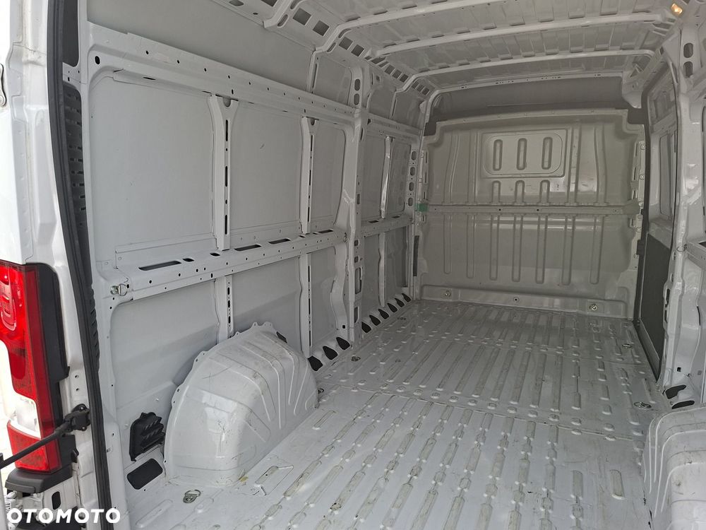 Opel Movano - 25