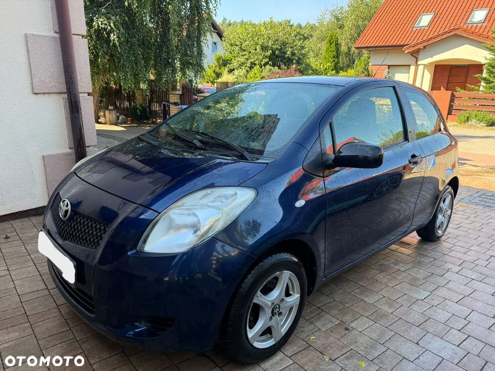 Toyota Yaris 1.0 Luna - 2