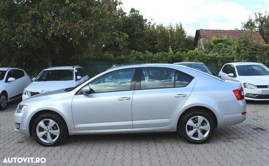 Skoda Octavia 1.6 TDI Active - 1