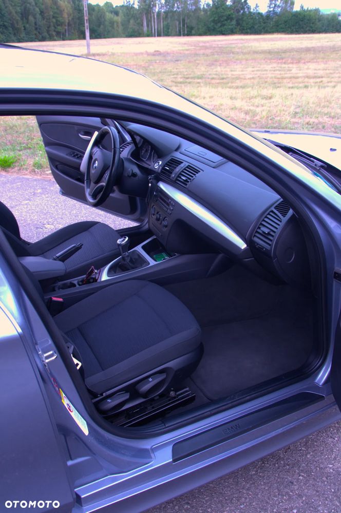 BMW Seria 1 116i - 9