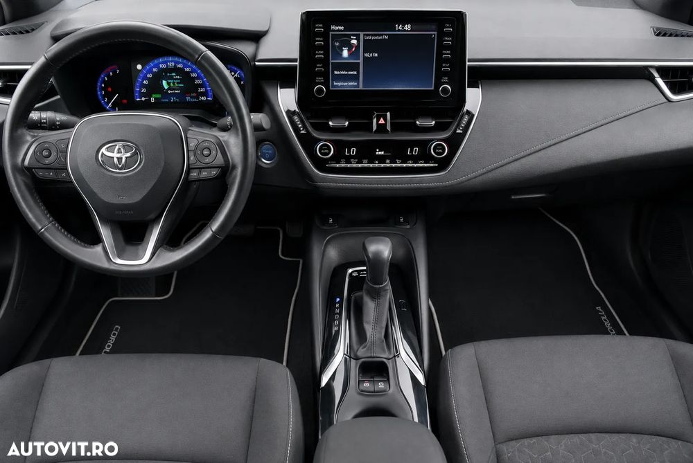Toyota Corolla - 17