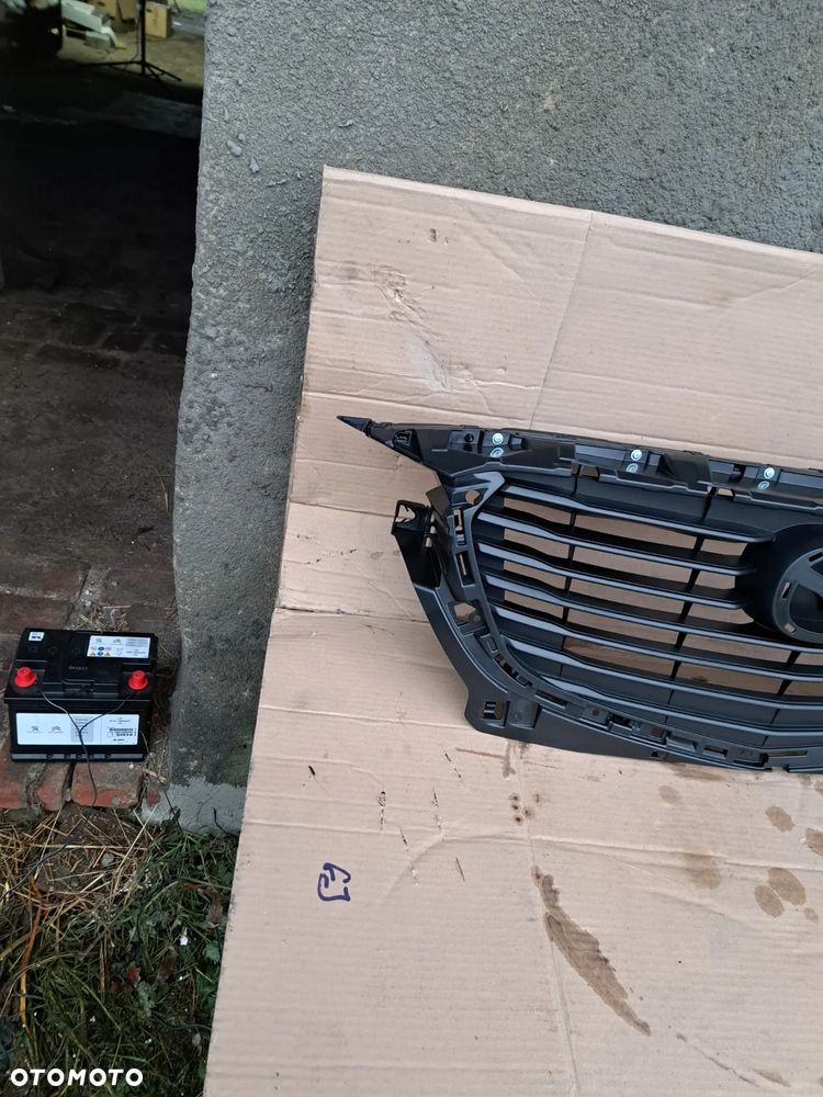 Atrapa chłodnicy Mazda CX-3 D10J-50712 K3006 Atrapa grill Mazda cx-3 D10J50710F - 4