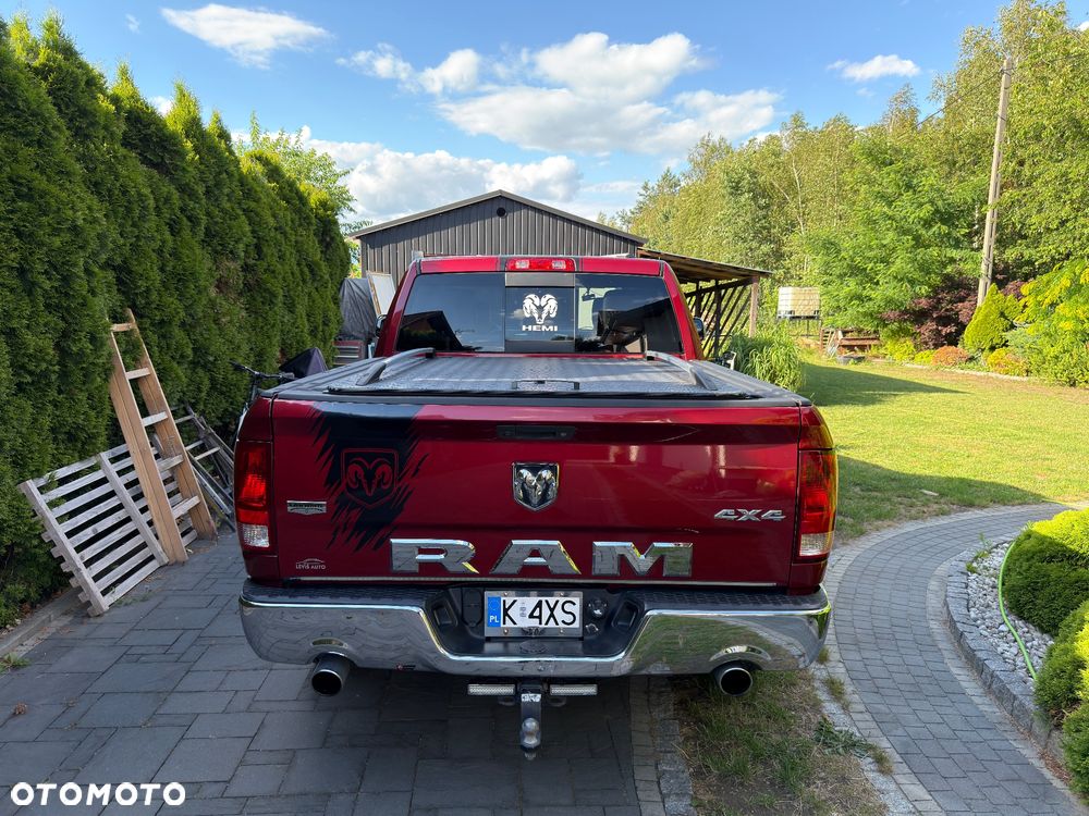 Dodge RAM 5.7 4x4 - 13