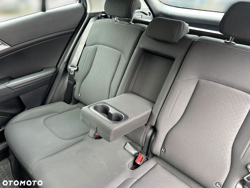 Kia Sportage 1.6 T-GDI M 2WD DCT - 17