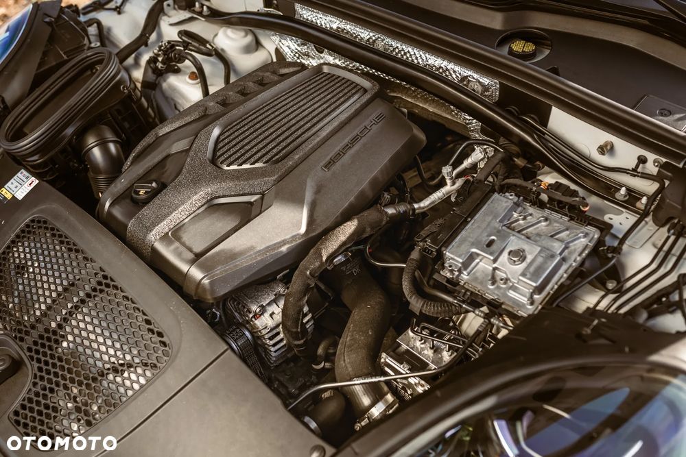 Porsche Macan Standard - 26