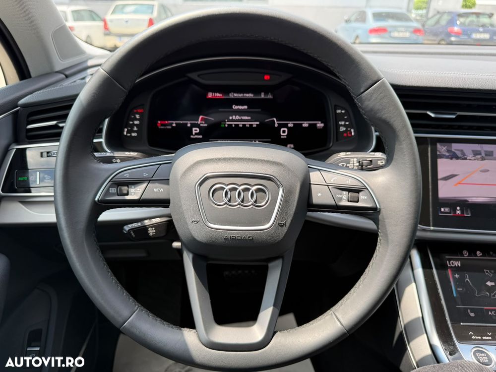 Audi Q7 - 9
