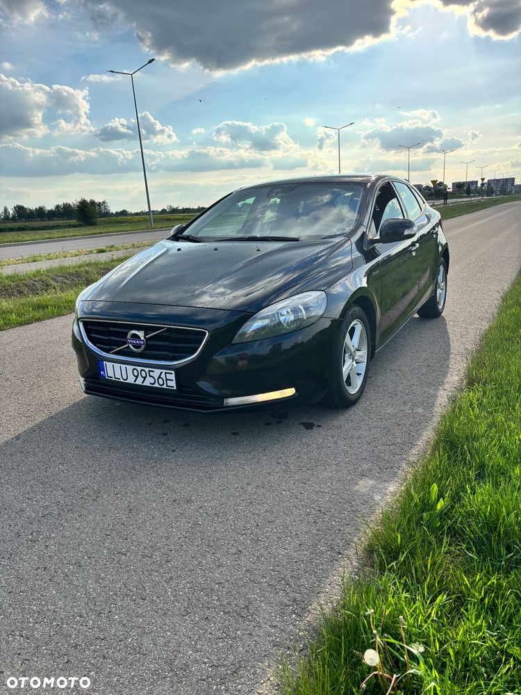 Volvo V40 D2 Momentum - 3