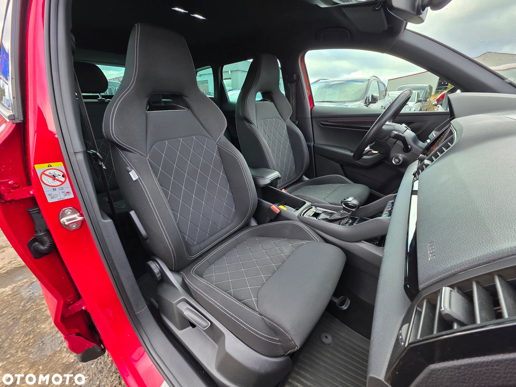 Skoda Karoq 1.5 TSI ACT Sportline DSG - 12