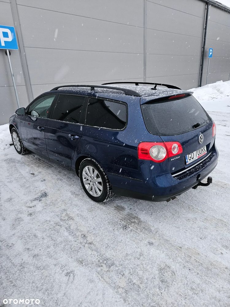 Volkswagen Passat 1.9 TDI Comfortline - 1