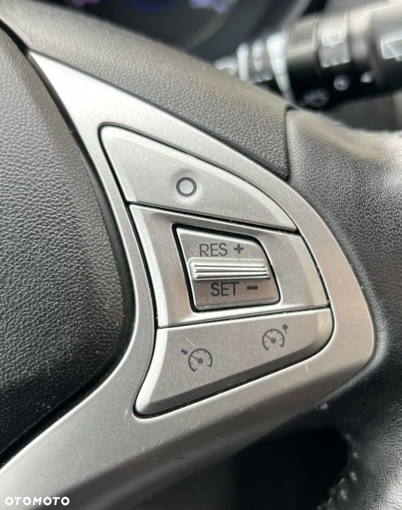 Hyundai ix20 1.4 CRDi Premium - 24
