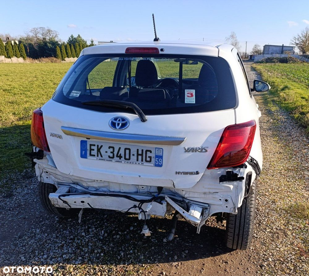 Toyota Yaris - 23