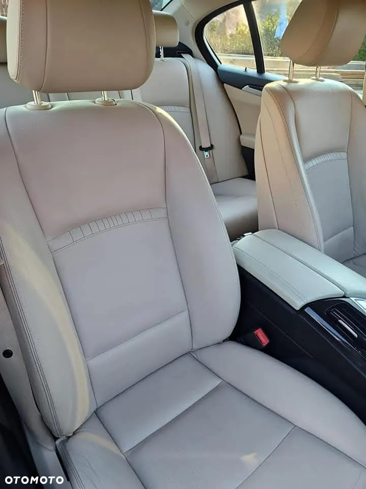 BMW Seria 5 - 8