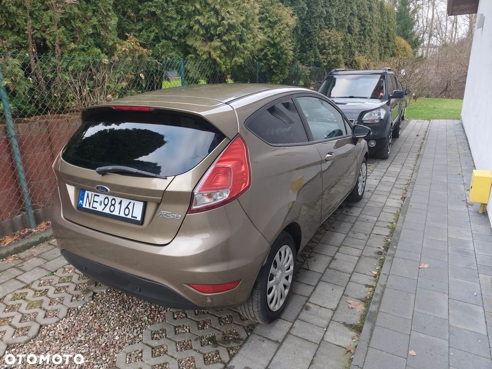 Ford Fiesta 1.6 Ti-VCT SYNC Edition - 4