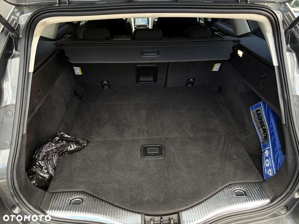 Ford Mondeo 2.0 TDCi Titanium PowerShift - 34