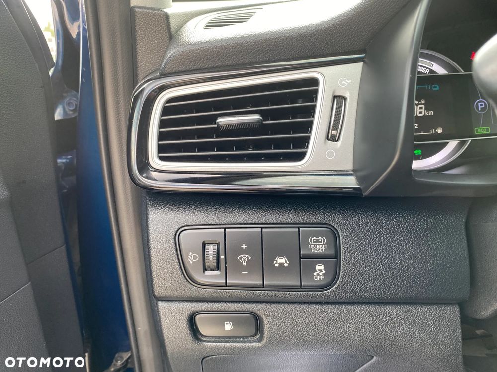 Kia Niro 1.6 GDI 2WD Edition 7 - 18