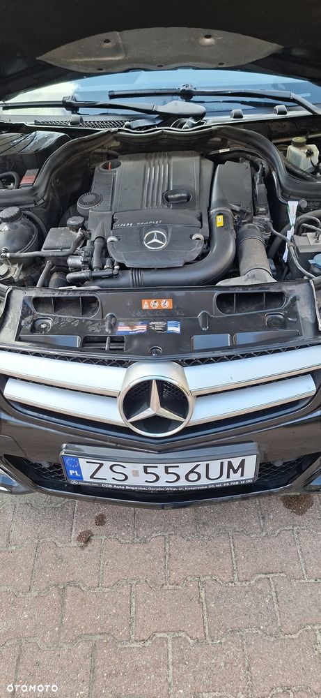 Mercedes-Benz Klasa C 180 CGI BlueEff - 14