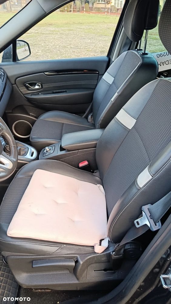 Renault Scenic 1.9 dCi FAP Privilege - 7